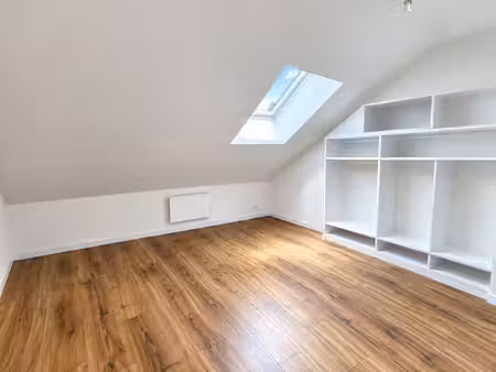 location appartement 3 pièces 43m²
