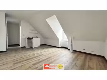 a louer  centre ville de paimpol  appartement deux pieces