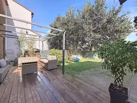 vente maison 4 pièces 95 m² à montescot (66200)  279 000 €
