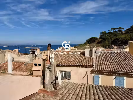 vente maison à saint-tropez (83990) : à vendre / 256m² saint-tropez