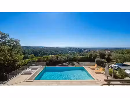 villa d’exception avec vue mer — la gaude