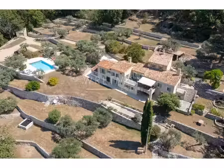 vente maison piscine à bargemon (83830) : à vendre piscine / 315m² bargemon