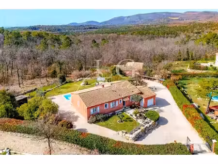 vente maison piscine à callian (83440) : à vendre piscine / 136m² callian