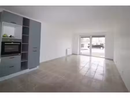 location maison 6 pièces 91 m² à devecey (25870)  914 €