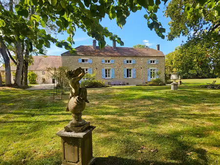 propriété à fontaine-française