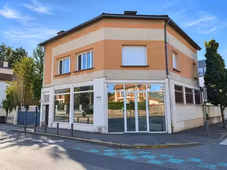 location commerce longjumeau 91160 130m²