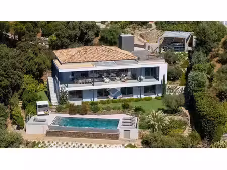 vente maison bord de mer à sainte-maxime (83120) : à vendre bord de mer / 362m² sainte-max