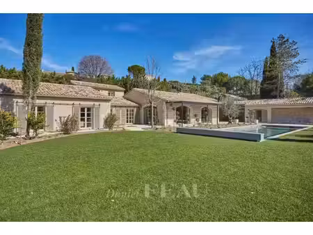vente maison piscine à maussane-les-alpilles (13520) : à vendre piscine / 547m² maussane-l