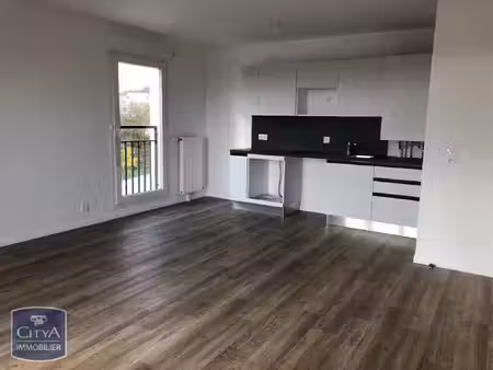 location appartement 3 pièces 65m² montlhery 91310