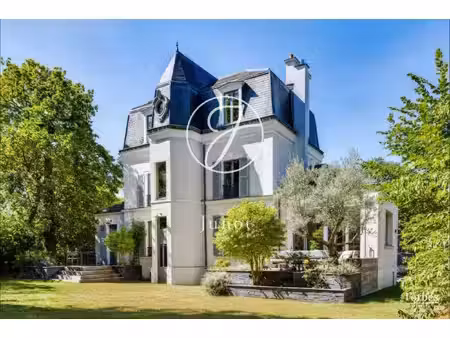 vente maison au vésinet (78110) : à vendre / 245m² le vésinet