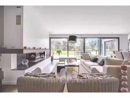 vente maison à la celle-saint-cloud (78170) : à vendre / 442m² la celle-saint-cloud