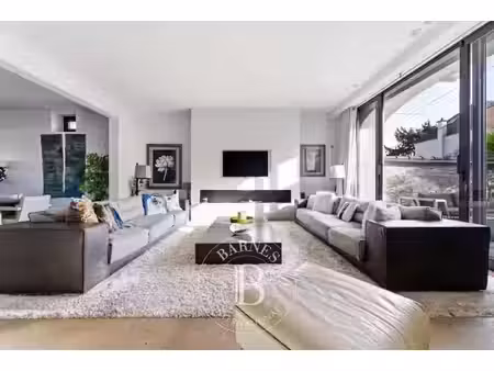 vente maison piscine à saint-maur-des-fossés (94100) : à vendre piscine / 471m² saint-maur