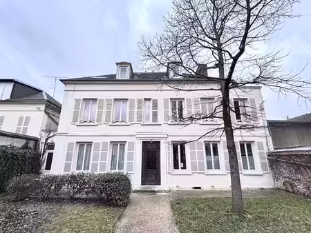 prestigieux immeuble de rapport en vente à vernon  france