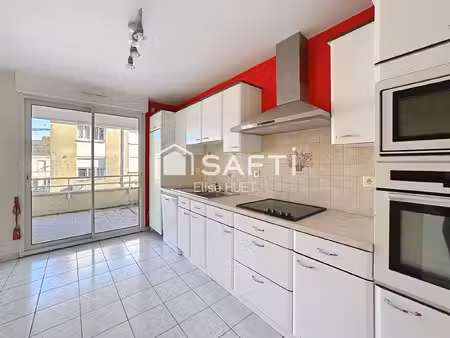 hyper centre  appartement 2 chambres