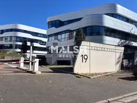 location bureaux champagne au mont d or 69410 243m² à 2739m²