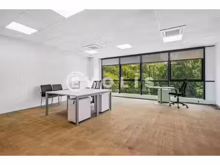 location bureaux clamart 92140 40m² à 890m²