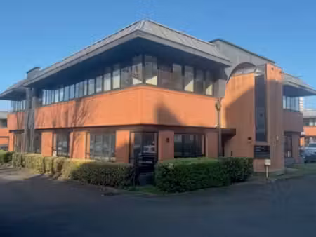 location bureaux 272m² à 2304m²