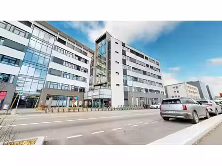 location bureaux 89m² à 3023m²