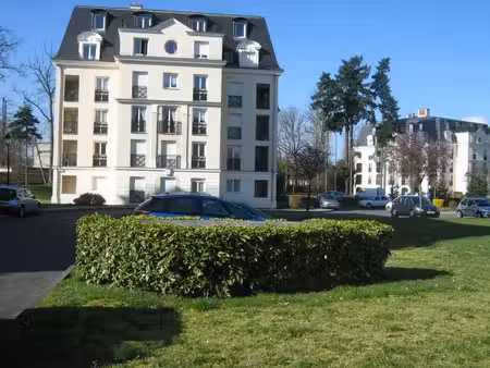 t2 redidence la croix st jacques