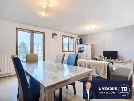 bourgoin - t3 vendu entierement meuble