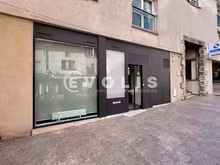 location commerce palaiseau 91120 210m²