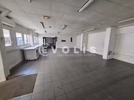 location local d’activités montrouge 92120 257m²
