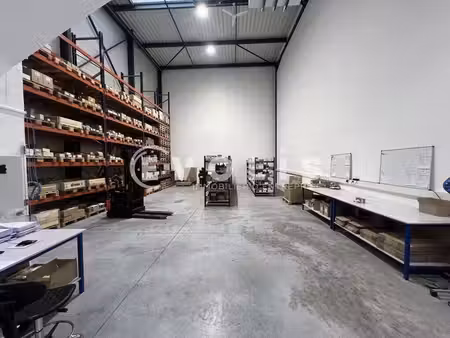 location local d’activités vaires sur marne 77360 282m²
