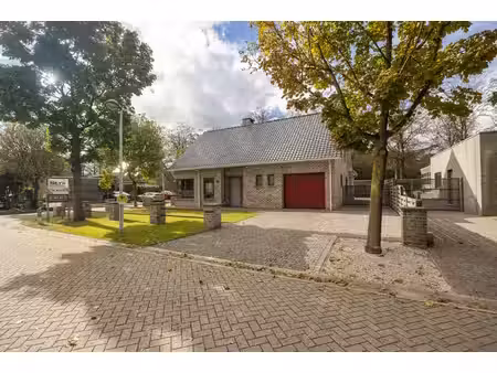 huis te koop in wuustwezel met 5 slaapkamers