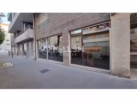 vente commerce lyon 69003 71m² à 341m²