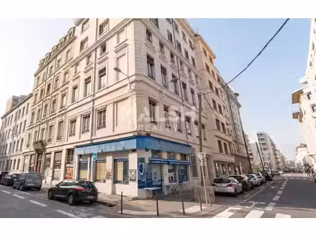 vente commerce lyon 69006 102m²