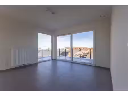 appartement te koop in emelgem met 2 slaapkamers