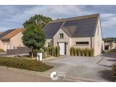 huis te koop in bocholt met 3 slaapkamers