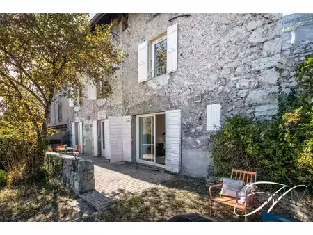 maison en pierres