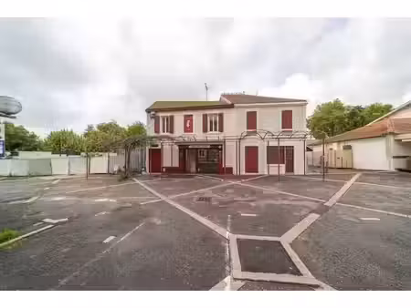 vente locaux professionnels 177 m² à parentis-en-born (40160)  338 600 €