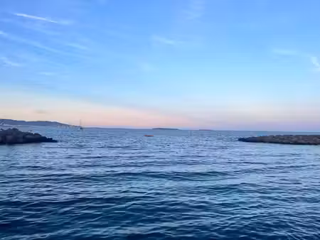 vente locaux professionnels 1 pièce 600 m² à sainte-maxime (83120)  4 480 000 €