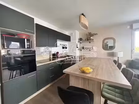 appartement saint julien de concelles 3 pièce(s) 72.37 m2