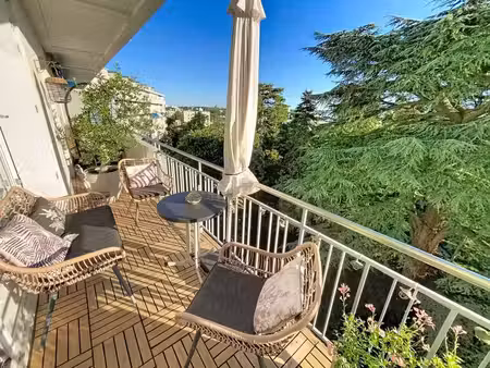 appartement à vendre avec parking en sous-sol et cave