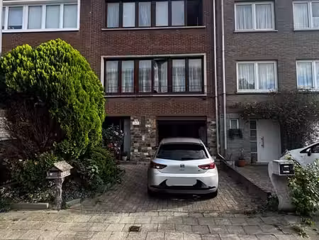 !faire offre apd! très belle maison unifamiliale
