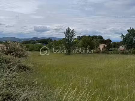 terrain de 1 000 m² à saint-hilaire-de-brethmas