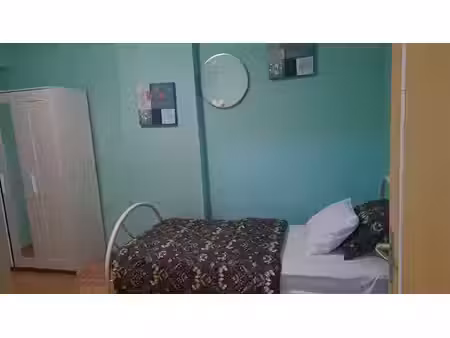 chambre meublée propre & calme chez l'habitante frontalière