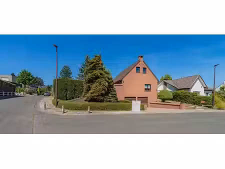 maison rénovée avec une situation idéale à alsemberg!