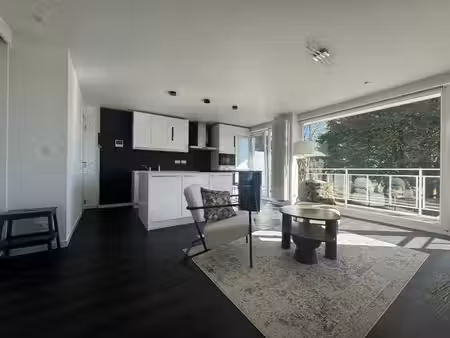 appartement une chambre avec garage et terrasse à vedrin