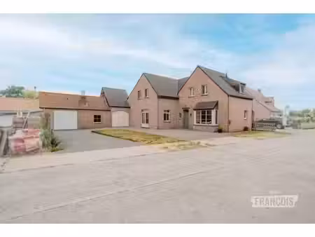 landelijke woning uit 2012 4 slaapkamers en loods van 100 m…