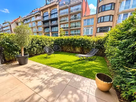 appartement récent au rez-de-chaussée avec jardin et garage