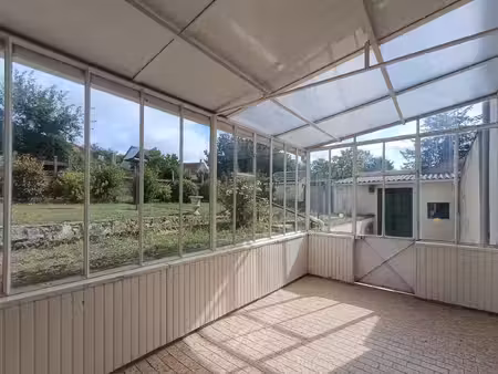 maison familiale avec 5 chambres  terrain clos et garage