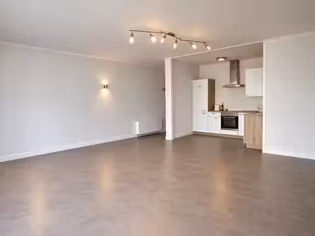 appartement très spacieux au centre de sint-idesbald