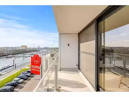 appartement te koop in zeebrugge met 2 slaapkamers