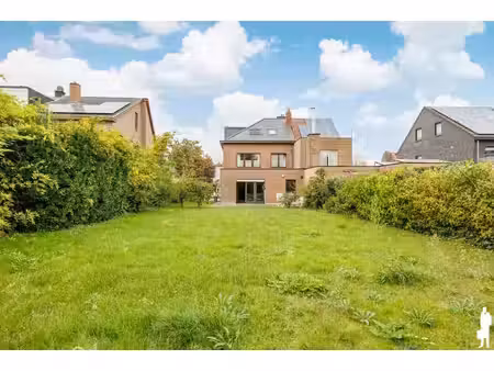 huis te koop in sint-niklaas met 5 slaapkamers