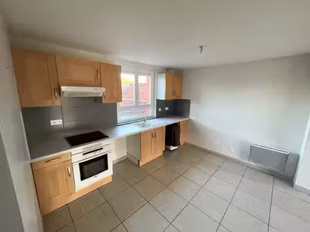 appartement saint etienne de tulmont 3 pièce(s) 61 m2
