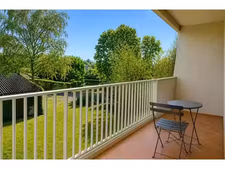 appartement t3 de 70 m² dans résidence situé à mâcon accès rapide